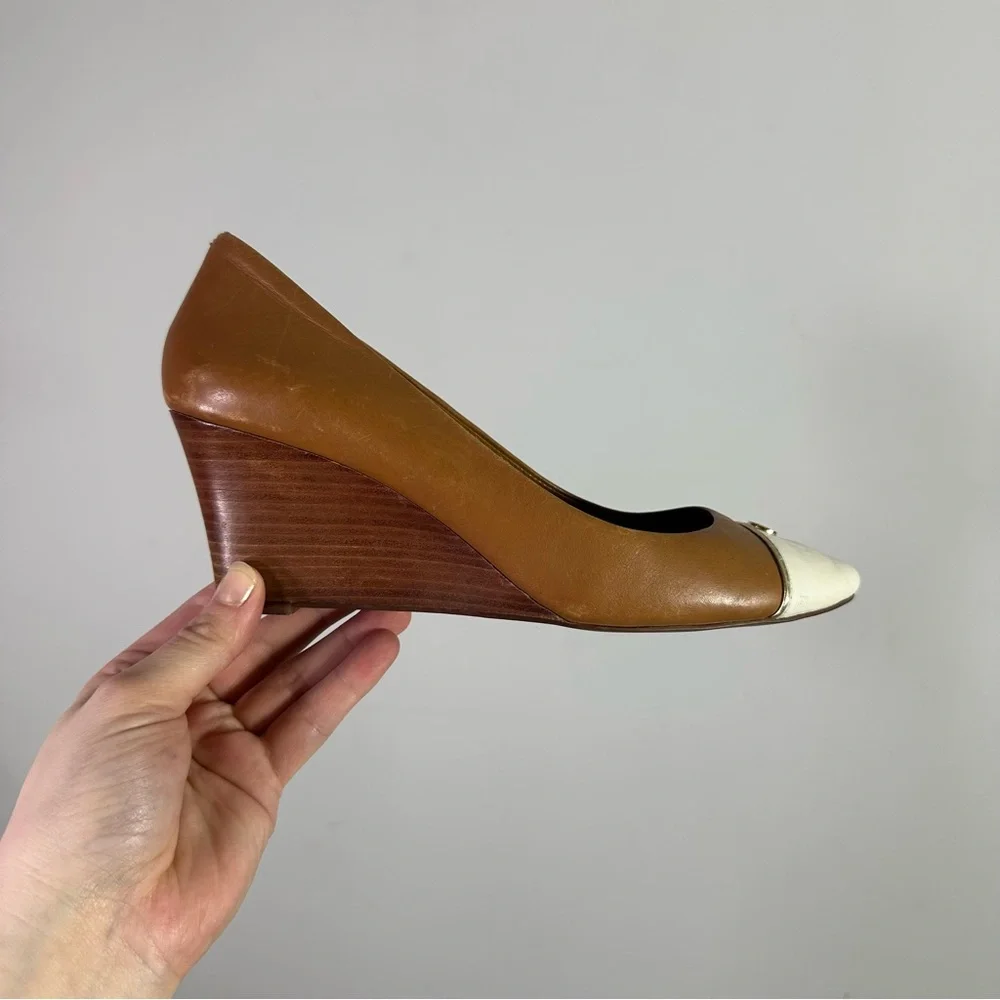 Tory Burch Brown White Leather Round Toe Stacked Wooden Wedge Heels